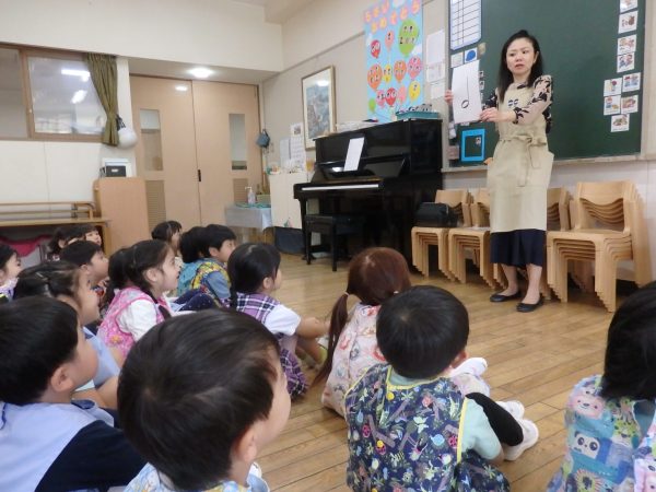 年中組　リトミック　4月２２日